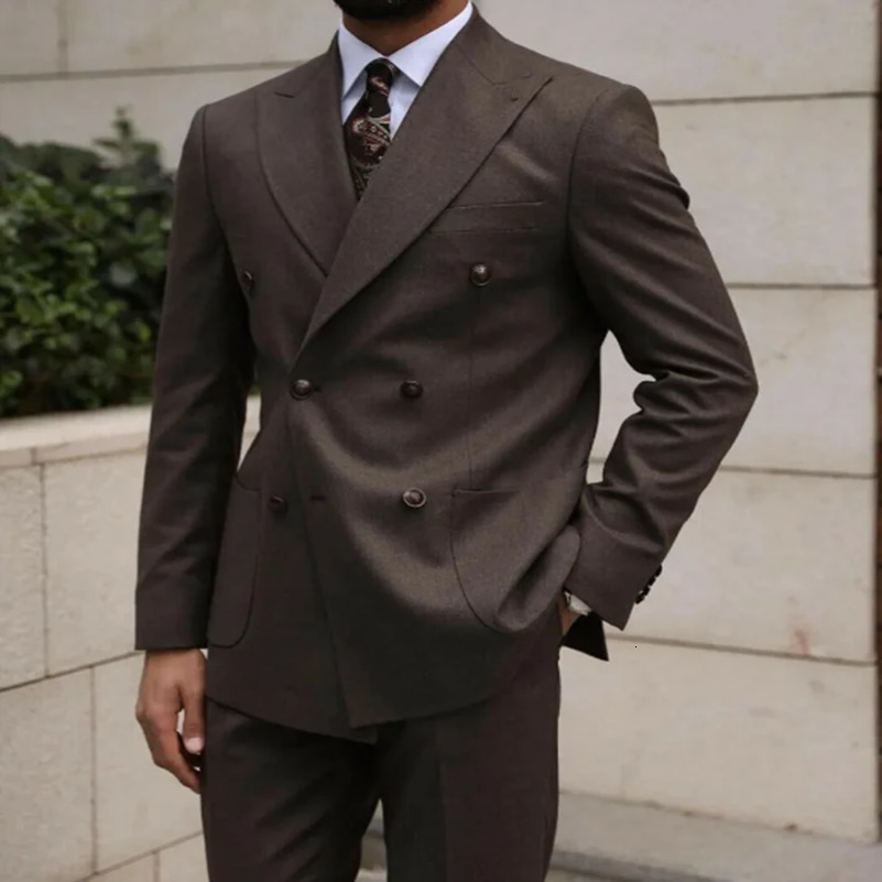 2 Pieces Slim Fit Mens Suit Double Breasted Lapel Coffee Jacket Trousers Business Formal Prom Dinner Wedding Tuxedos 250821