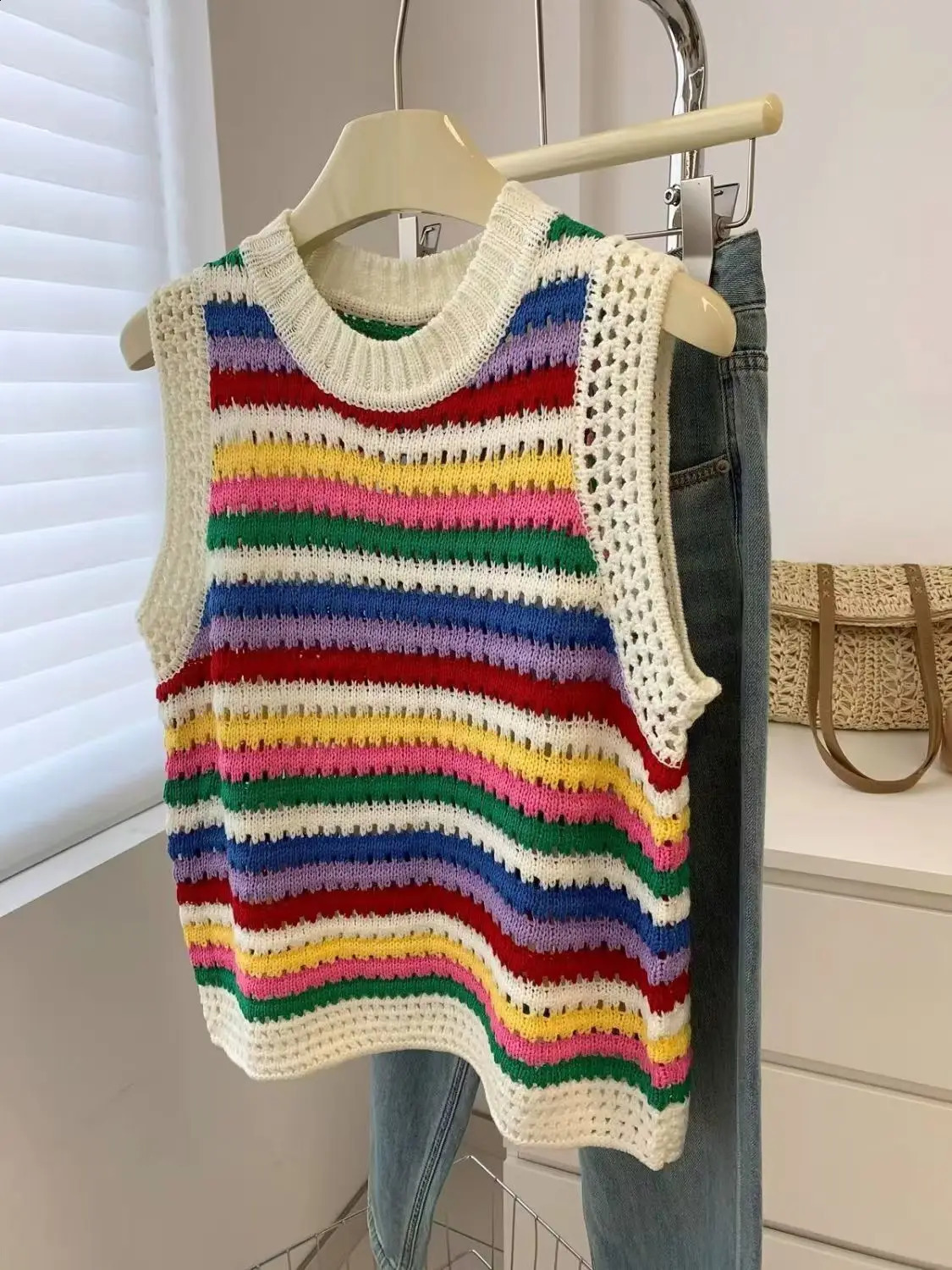 Womens Summer Rainbow Stripe Knitted Tank Top Camisole Hollow Sleeveless Short Cropped Sweaters Vest Striped 250815
