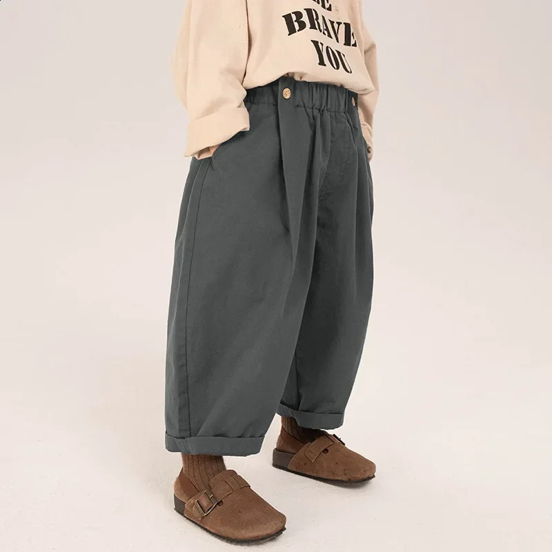 Children Clothing Boys Casual Pants 2024 Spring Spring and Autumn Loose Korean Style Solid Color Casual Simple Pants250821