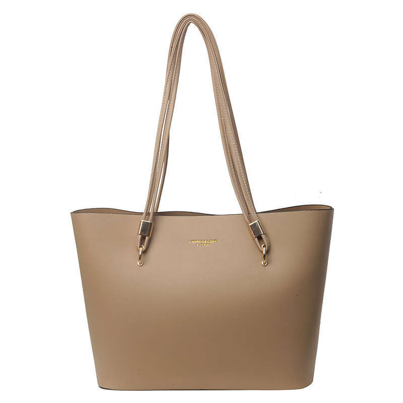 Minimalist Tote Large Capacity for Women New Fashionable Underarm Versatile Shoulder Commuter Bag Bride