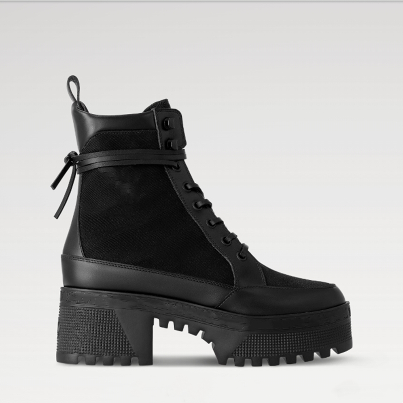 New Women's Laureat e Platform Desert Boot 1AC7RU Black Textile Leather laces Treaded rubber outsole oversized Initials logo canvas version cal