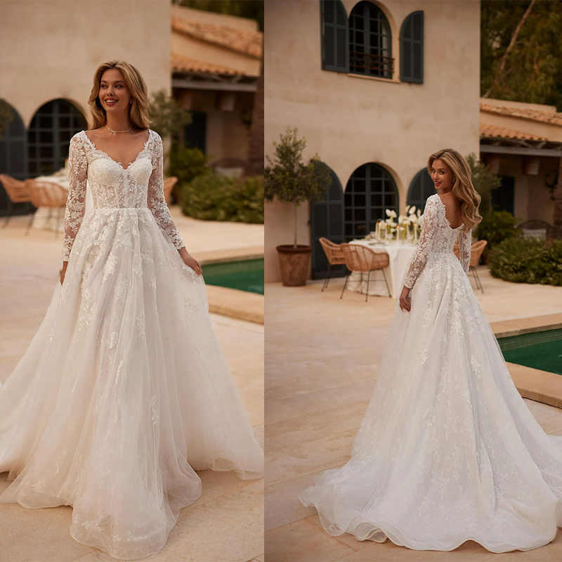 Vintage Corset V Neck Wedding Dress Exclusive A Line Tulle Women Wear Customized Classic Lace Long Sleeves Bridal Gown
