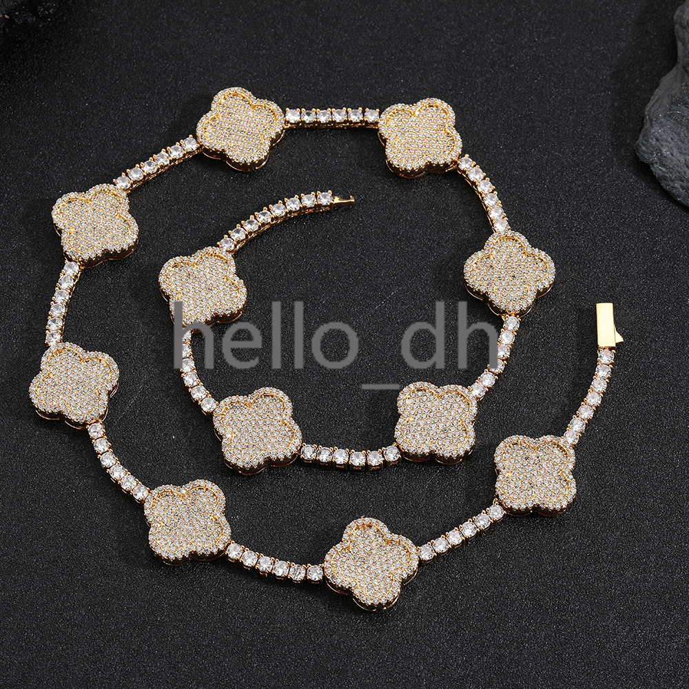 New Style Iced Out Diamond Four-leaf Clover Tennis Chain for Women Gold Silver Micro Pave Shiny moissanite Tennis Chain Necklace