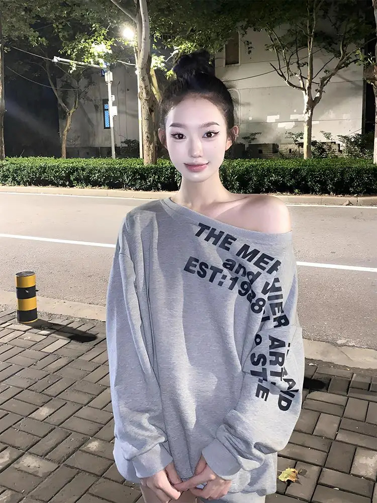 Autumn and winter womens high-grade sense of temperament 100 letters round neck hoodie loose two wear off-shoulder clothes 250819