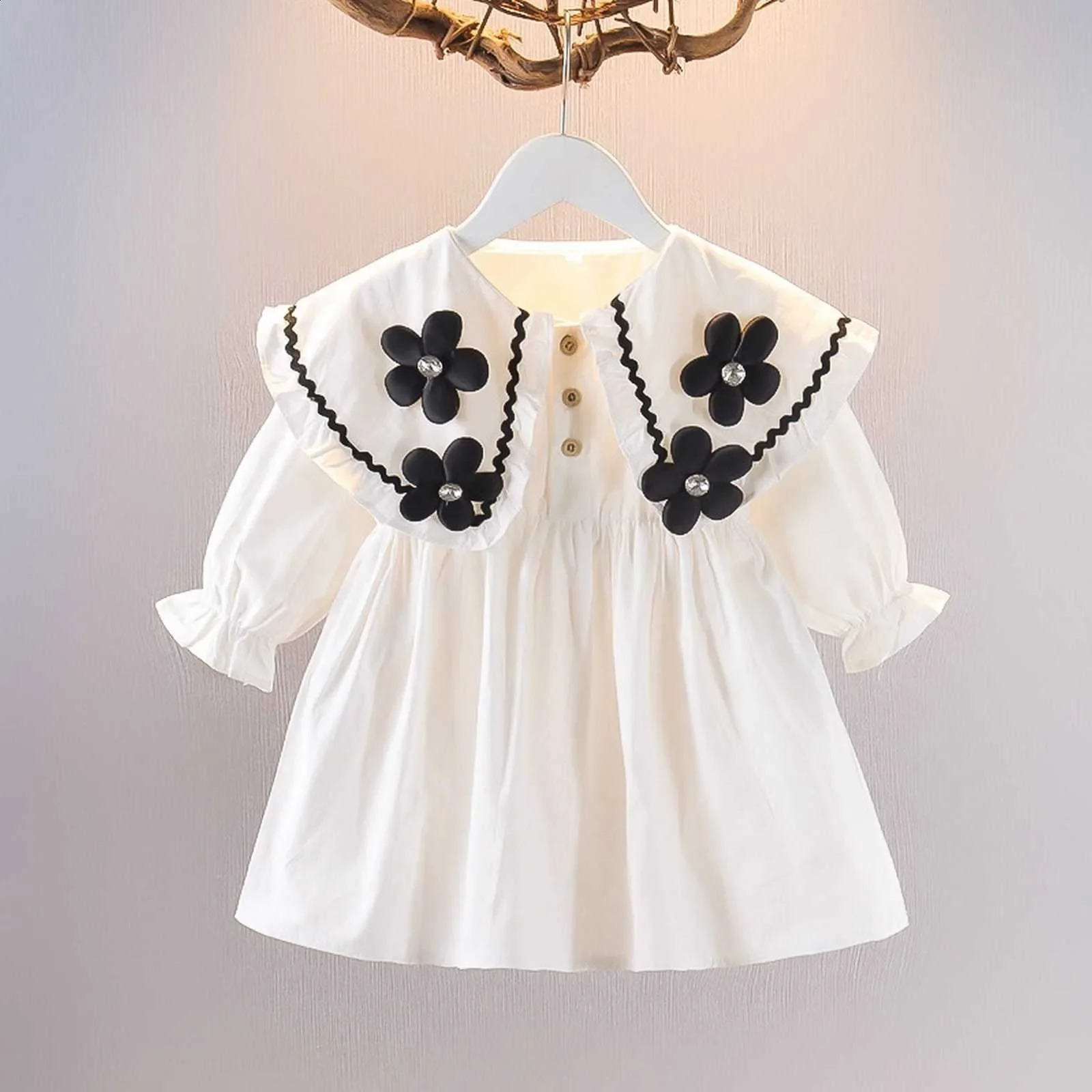 1 2 3 4years Baby Girl Robe 2024 printemps et automne