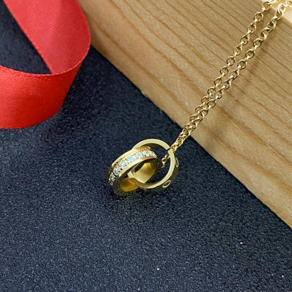 Colliers pendants Collier de concepteur de luxe Colliers d'amour Vis diamants pour hommes cool esthétique Double cerceau
