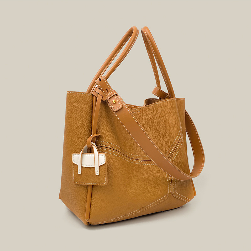 Genuine Leather Women's Bag 2025 New Niche Design Patchwork Tote Bag Fashion Commuter Luxury Bagdesigner Free Shipping Shoulder Bag Crossbody B
