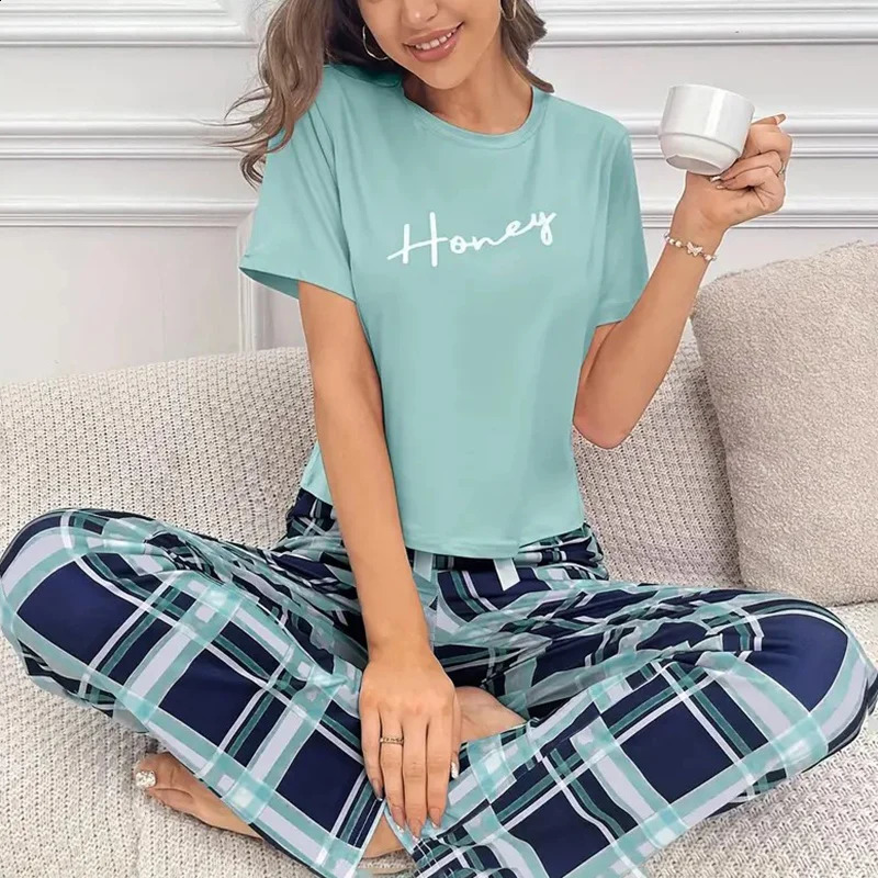 Pyjamas pour femmes ensemble de lettres confortables douces t-shirts Plaid pantalons longs-somnifères 2 pièces vêtements de maison salon Loungewe