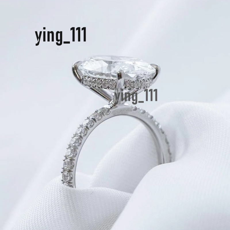 Rts Oval Ring with Classic Diamond Clawed Collet 3ct 8x10MM Moissanite 18k White Gold Ring for Proposal