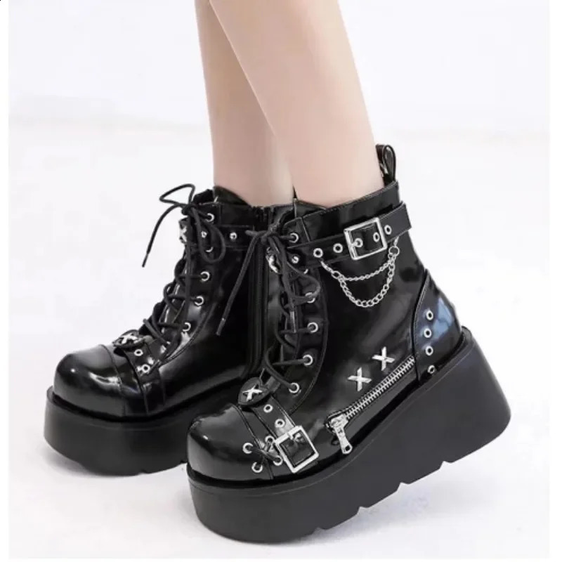 Plate-forme coins femmes bottines de cheville automne hiver gothique gothique confortable mode cool femme chaussures de moto bottes grandes taill