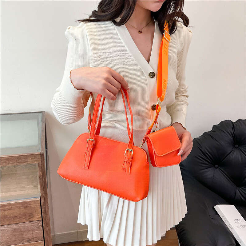 Women's New Personalized Design Solid Color Versatile Large Capacity Commuting Fashion Crossbody Bag B5