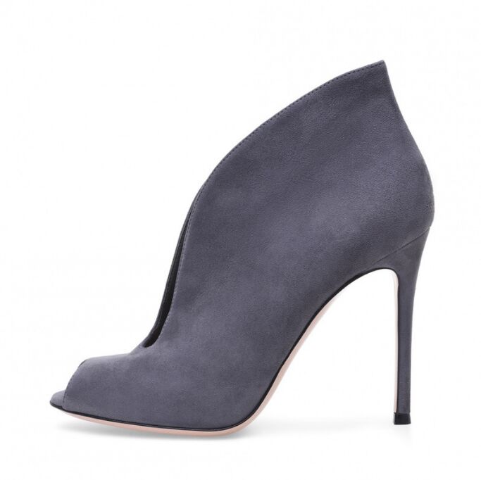Luxurys Designer Women Dress Shoes Sexy Newest Suede Velvet Leather Women Peep Toe Ankle Booties Deep V Front Ladies High Heels Slip On Fashion Dres