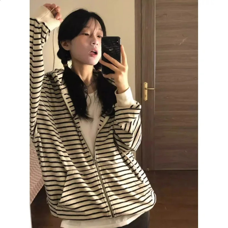 Trendy Striped Hooded Zipper Cardigan Sweatshirt Womens Student Outerwear Spring Autumn Winter Arrival Casual Style 250819