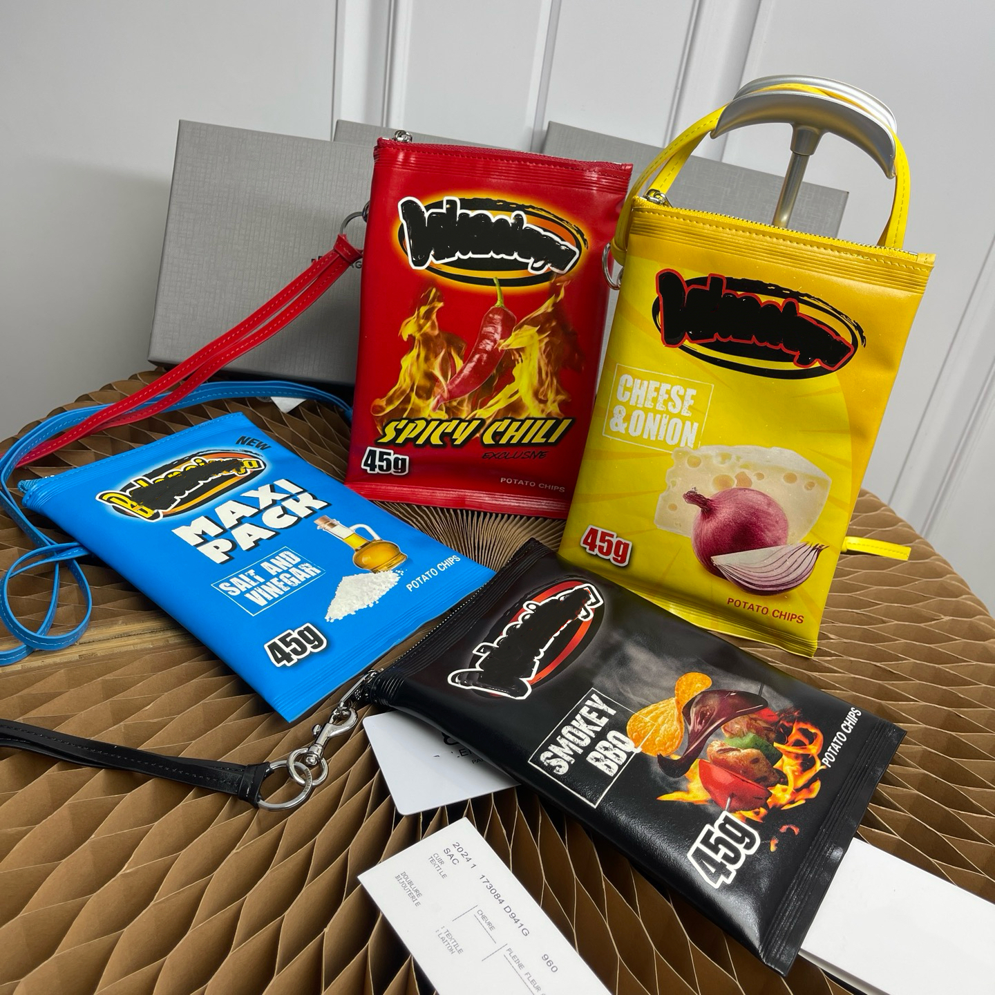 Marque de luxe Femmes clés portefeuilles bb graffiti sacs de pochettes de pomme de terre sacs mini sac coquille mini sac de boston sac à main por