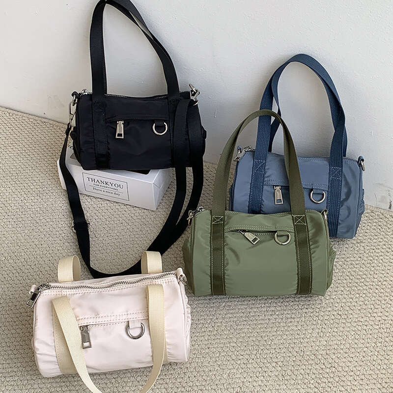 Korean Style Nylon For Women, Lightweight Casual Versatile New Summer Niche Design Single Shoulder Crossbody Bag B5