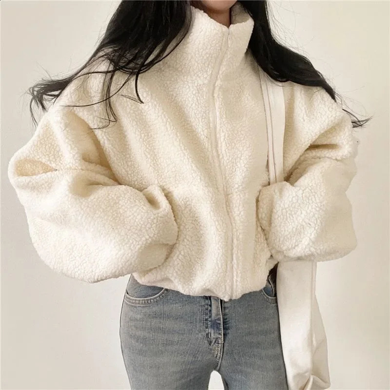 Korean Style Cropped Stand Collar Warm Faux Sheep Velvet Jacket For Women Arrival Loose Fit Cardigan Top AutumnWinter 250815