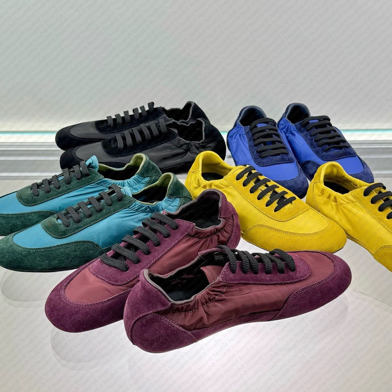 Designer Top Luxury Couple Effondrent les entraîneurs de chaussures de roseau en daim élastique en daim de runner en caoutchouc mince léger
