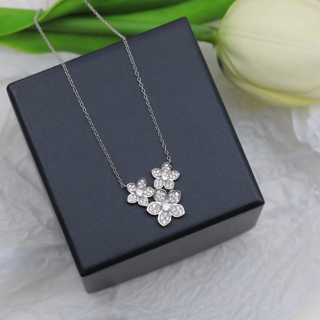 Designer Crystal 925 Silver Jewelry Set Necklace Earrings Top Quality Never Fade fashion highest counter Advanced Materials premium gifts with box 0