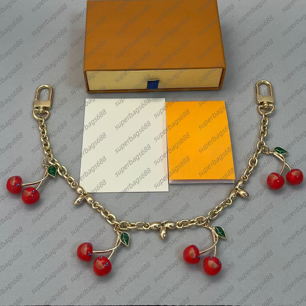 Designer Cerise Bag Chain Murakami Cherry Bag Charms Key Holder Blooming Flowers Bag Chain Gold Sliver Keychain Snap Fastener Men Woman Keychain Che