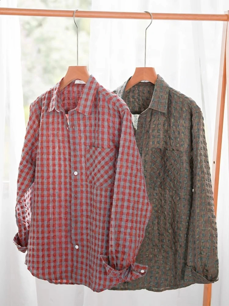 Mens Plaid Bubble irt Loose Long Sve Autumn Spring Vintage Sle Fre Trendy Casual Stand Fit Youth Faion irt 250823