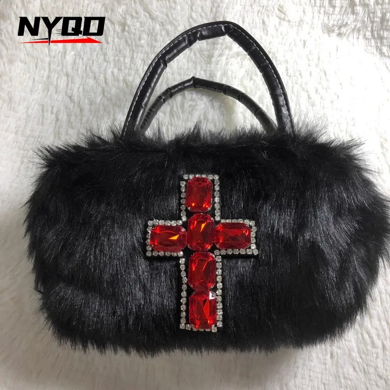 Spicy Y2K Gothic Punk Handbags Women Subculture Plush Cross Shoulder Tote Bag Ladies Hip Hop Biker Crossbody Bag Bolsos 250818