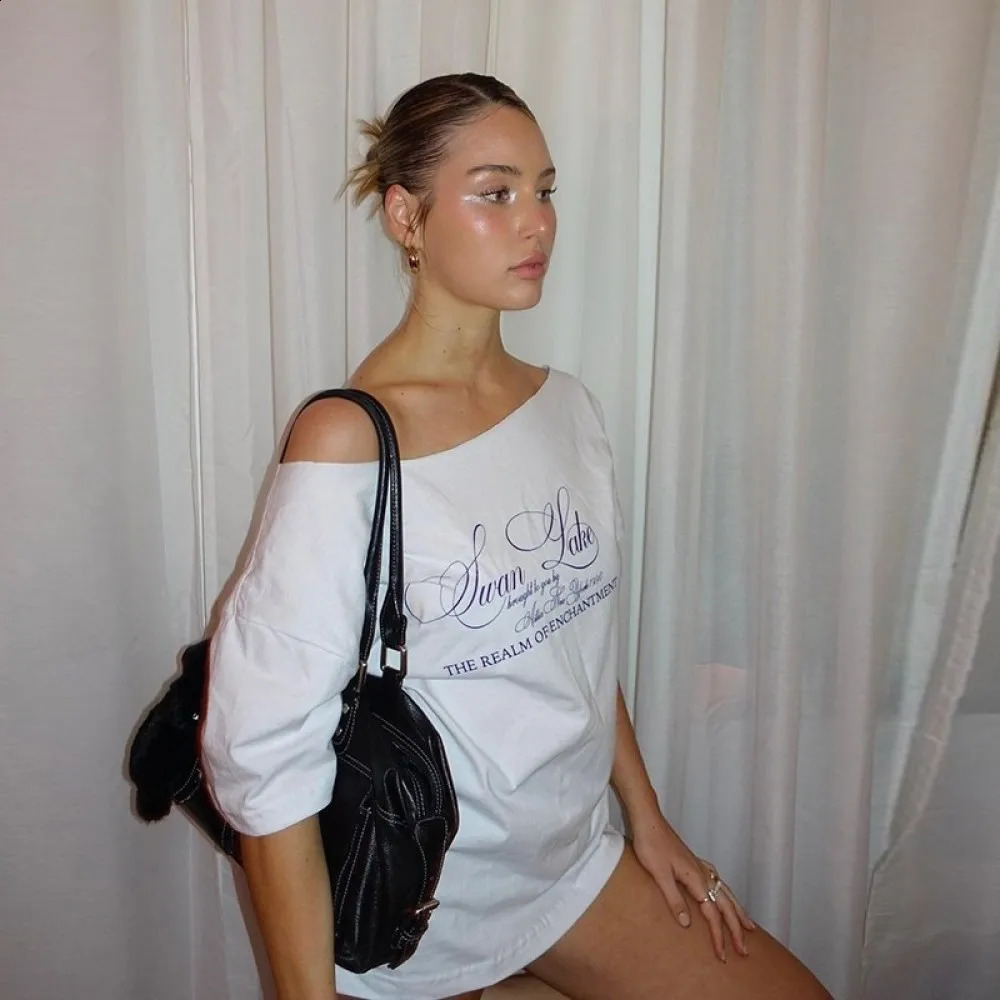 SylCue Casual Relax T-shirt Asymmetry Letter Versatile Street Atmosphere Style Fashion Chick Summertime 2024 Women 250823