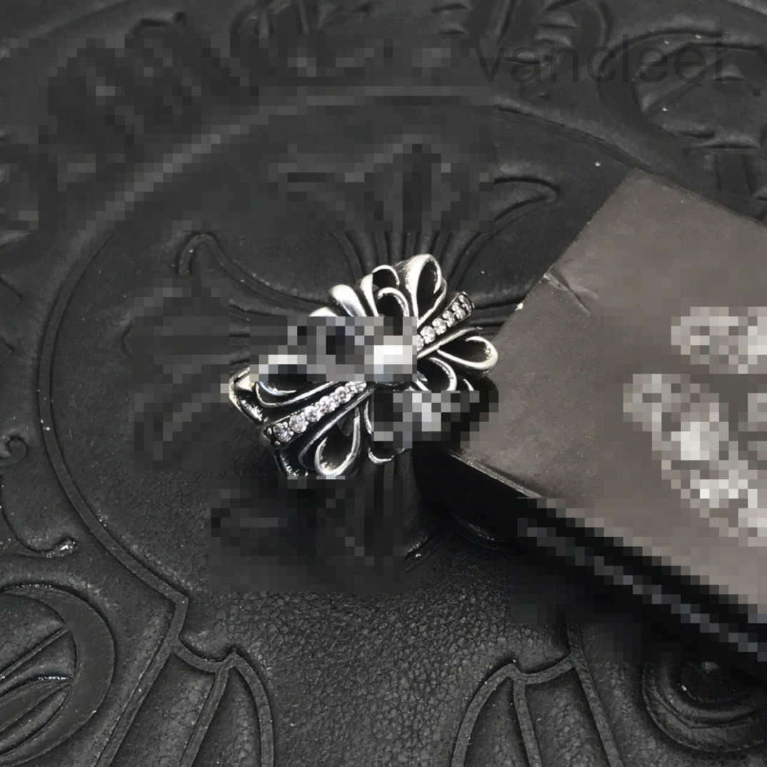 Designer Rings Vintage Holy Sword Cross Ring S925 Thai Silver Plated Hip Hop Streetwear Fashionable Men And Women Couple Accessories Chome Jewelry 7