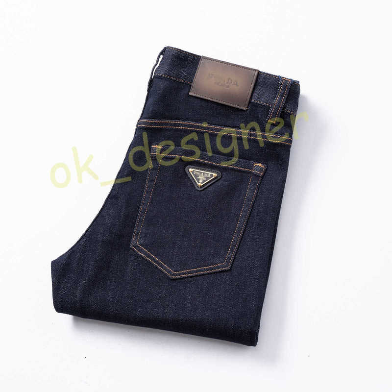 Men's Jeans Designer mirror quality Brand Motorcycle denim Pants 2025 Autumn and Winter New fashion mens baggy jeans loose size 29-42 B12L