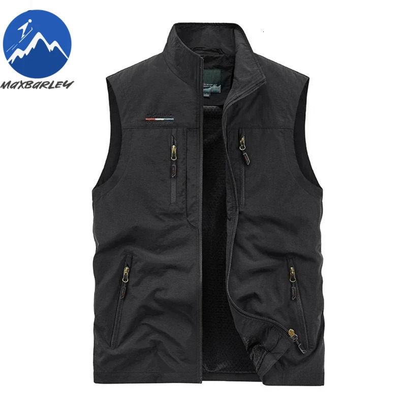Veste sans manches Veste Men de cargaison d'été grimpant au gilet de chasse Pographer Vistes de pêche des vêtements de travail Camping W250822