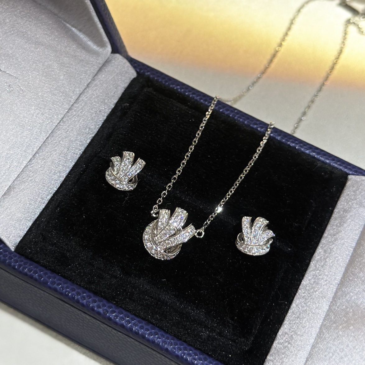 Designer Crystal 925 Silver Jewelry Set Necklace Earrings Top Quality Never Fade fashion highest counter with box 014