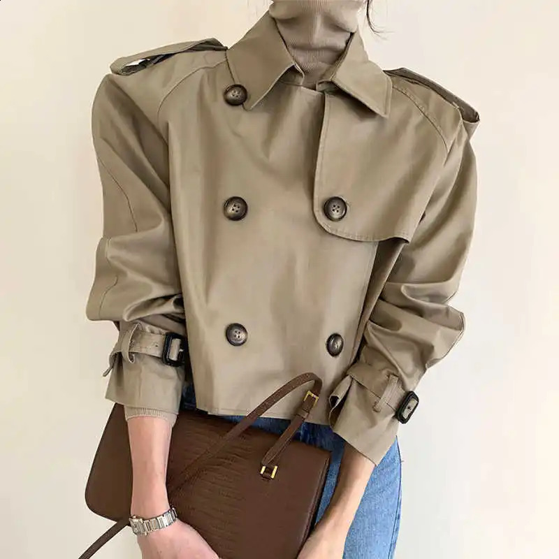 Retro Collar Fashionable Trench Coat For Women With Autumn And Winter Sense Double Breasted Loose Short Jacket 250819