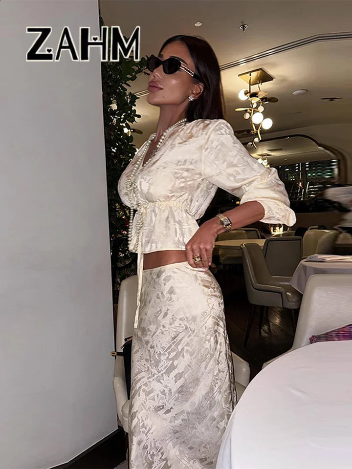 Elegant Imprimer Crop Top Jirt Set Femmes Slim Vneck Longte manche Longue Hip Package Joupes Summer Party Lady Suit 250823