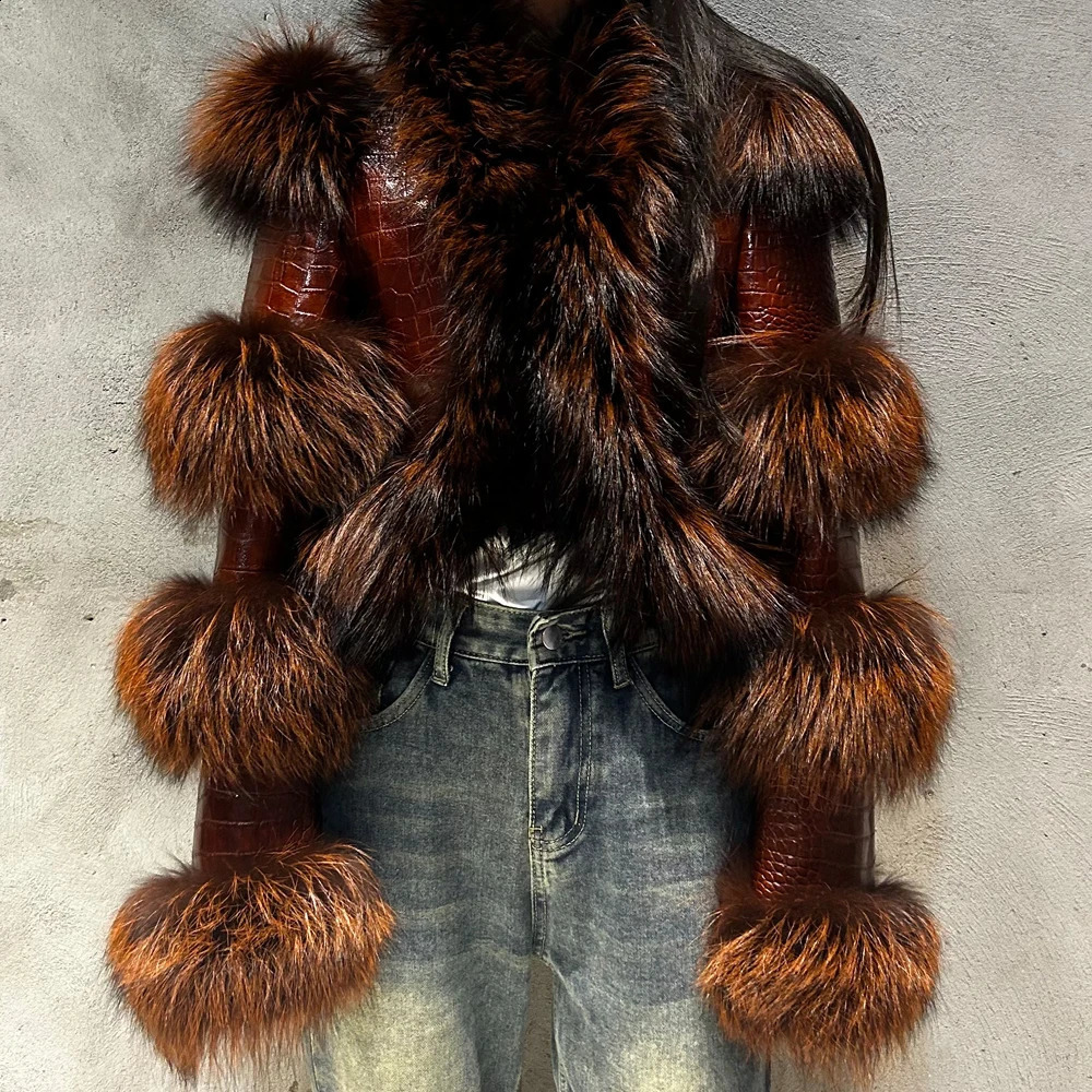 Veste de fourrure brun couchée Femmes Natural Fox en cuir de fourrure Vestes de mode hiver