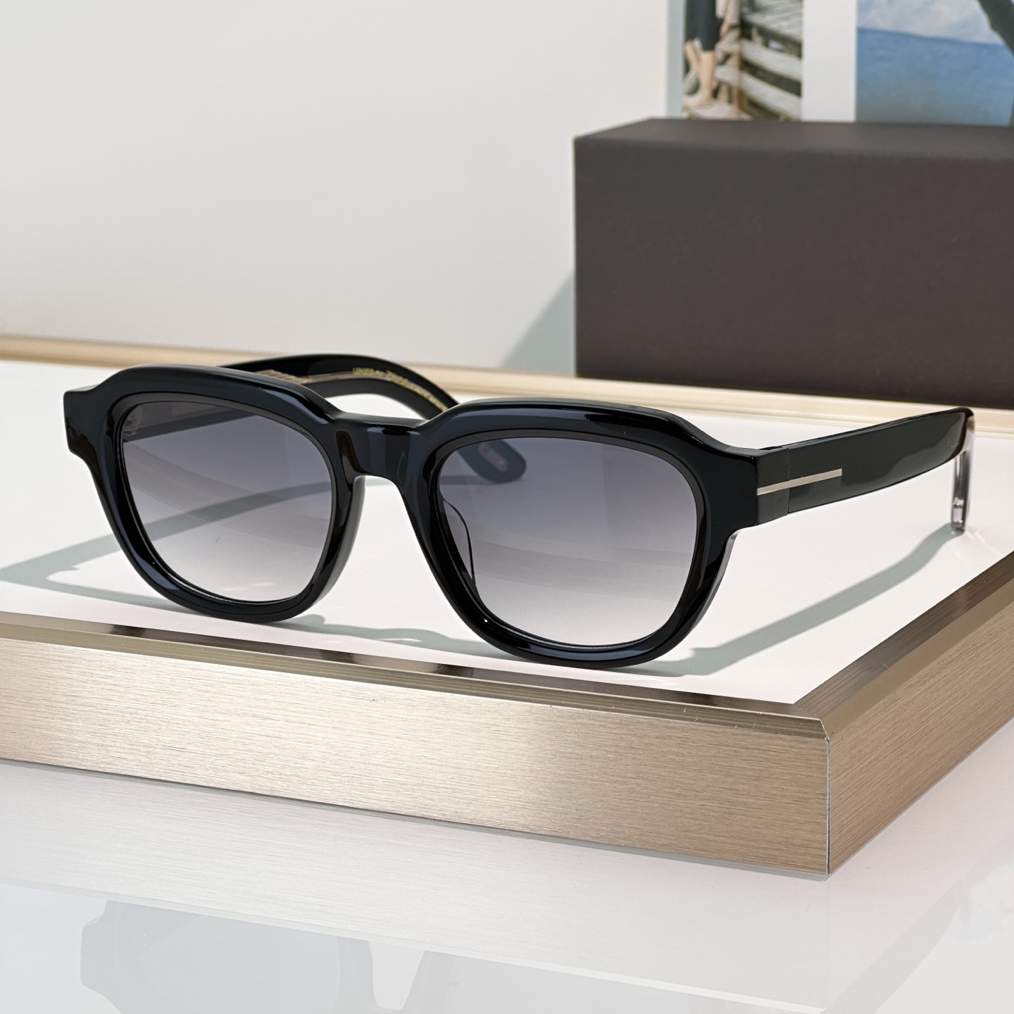 Sunglasses For Men Women Designer 1226 Fashion Avant-Garde Goggles Style Anti-Ultraviolet Classic Popularity Acetate Oval Full Frame Glasses Random