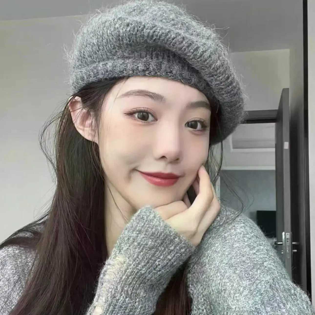 2024 Fashion Femmes Chapeau Couleur solide Béret Reret Vintage Britted Beret Hat Automne Hiver Artist Painter C Bonnet XJ250823