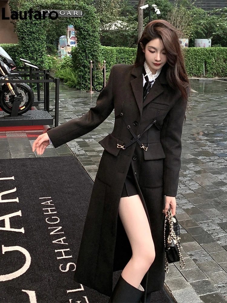 Lautaro-Warm Black Woolen Coat for Women Single Breasted Long Fitted Stylish Runway Fashion Preppy Style Winter 250819