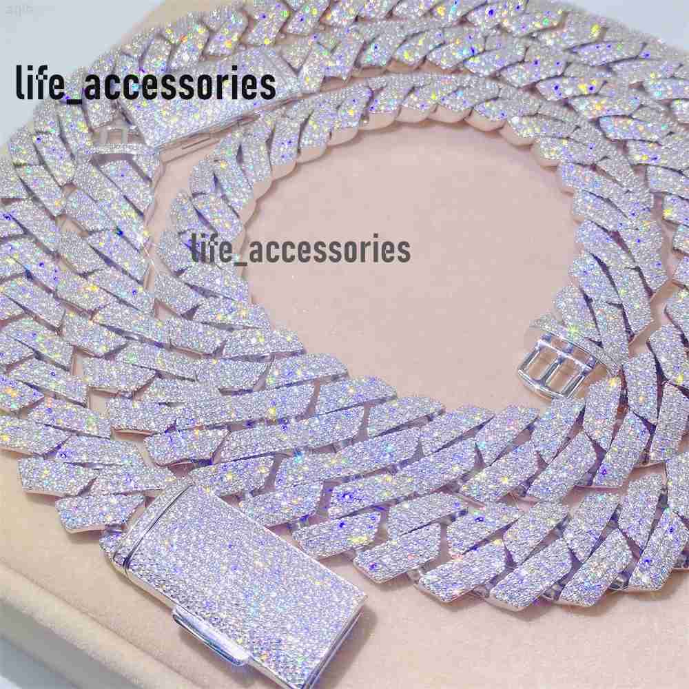 Bling Hip-hop Jewelry 18mm 20 22 Diamond Iced Out Vvs Moissanite 925 Silver Cuban Link Chain
