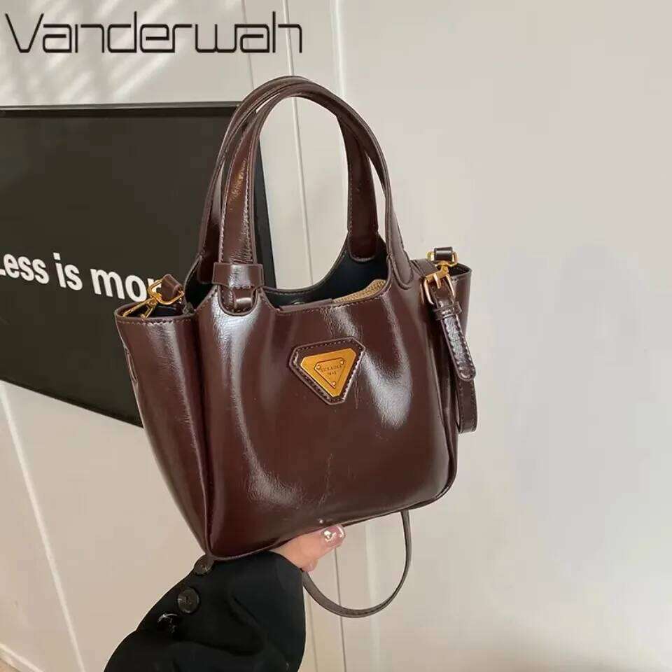 Hot Selling VANDERWAH Women Genuine Handbag Vintage Oil Wax Leather Shoulder Crossbody Bags Small Simple Ladies Messenger Sac A Main Designer Bags