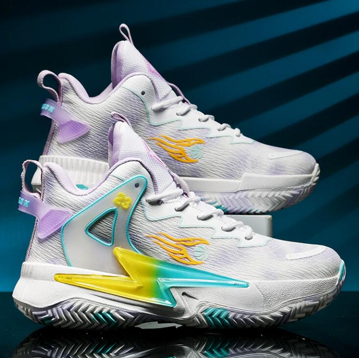 New basketball shoes for men in summer lightweight and casual sports running shoes breathable mesh surface practical shoes for teenagers and student