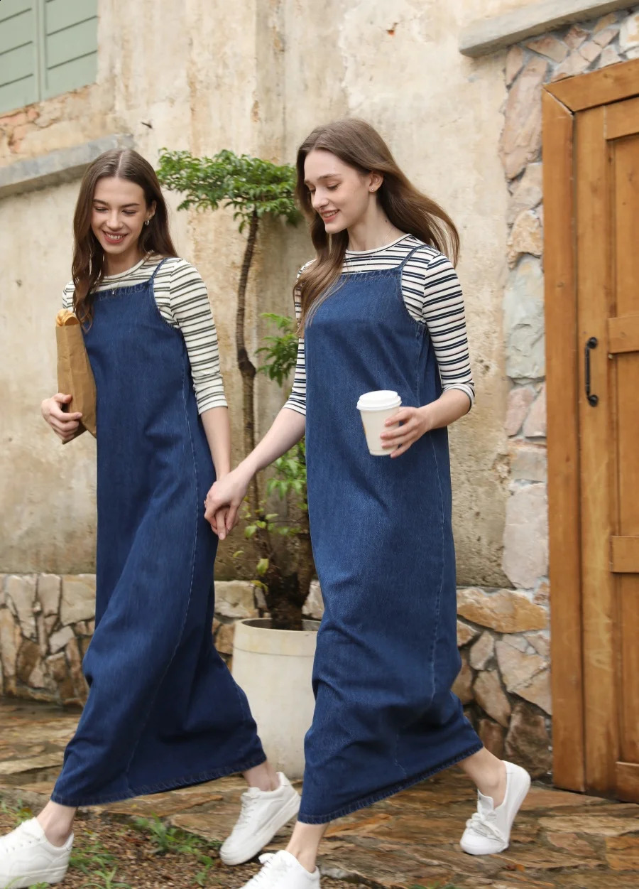 En tant qu'adolescente femme denim, robe de sauterette de vitesses réglables, tenue de jeans 250823