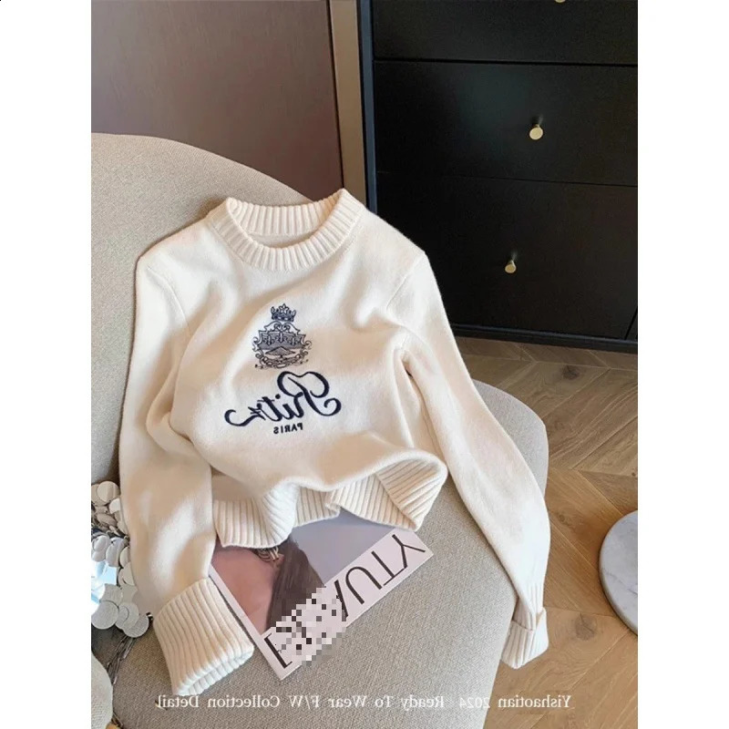 Advanced Round Neck Pullover Sweater Womens Autumn And Winter Lazy Style Soft And Sticky Waist Knit Sweate 250819