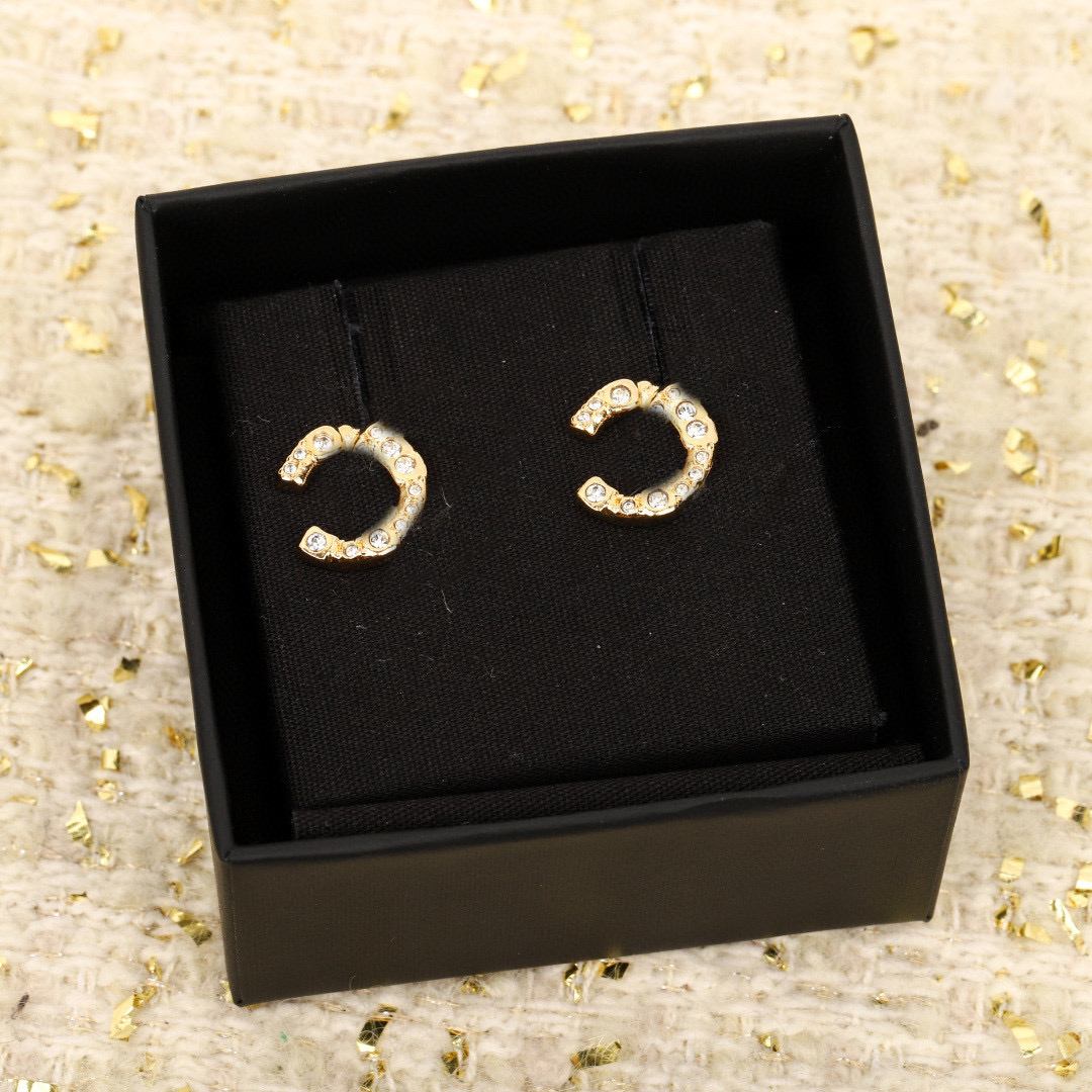 2025 Luxury quality charm stud earring with diamond in 18k goldplated have stamp box PS4634