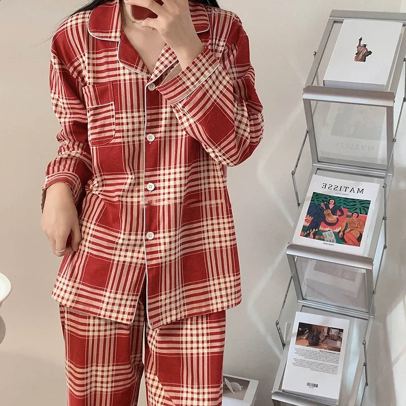 Spring and Autumn Couples Pajamas Homewear Suit Female Is Christmas Plaid Thin Section LongSleeved Simple Leisure 250823