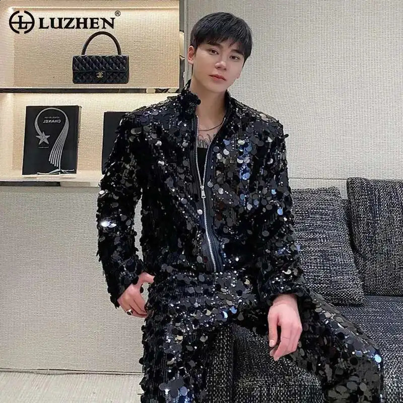 LUZHEN Personalized Sequin Stand Up Collar Short Jacket Trendy Cool Stage Outfit Stylish High Street Mens Tops LZ6684 250818