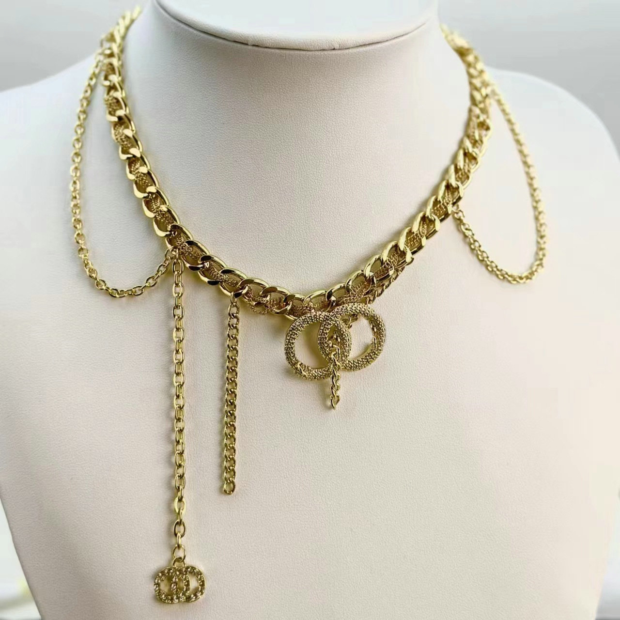 Designer Pendant Necklaces Choker Chain Luxury Silver Gold Plated Women Jewelry Accessories Loves Gift