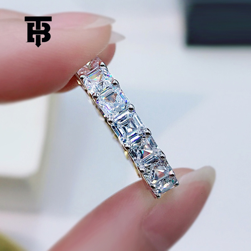 TB BHULAMTE New Product S925 Silver Emerald Pagoda Cutting Full Diamond Ring Designer Luxury 4mm High Carbon Simulation Jewelry Free Shipping