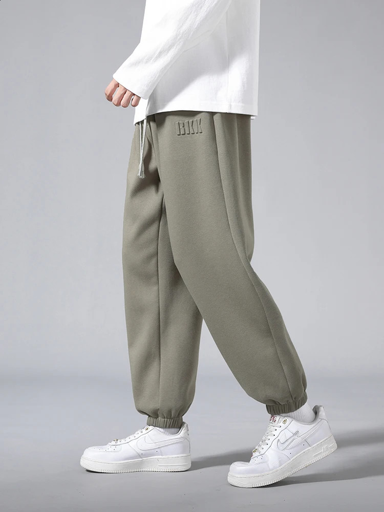 Mens Jogger Cotton/Polyester Sweatpants Big Size 8XL 7XL 6XL Sports Baggy Pants Sting Banding Hip Hop Loose Harem Trousers 250818