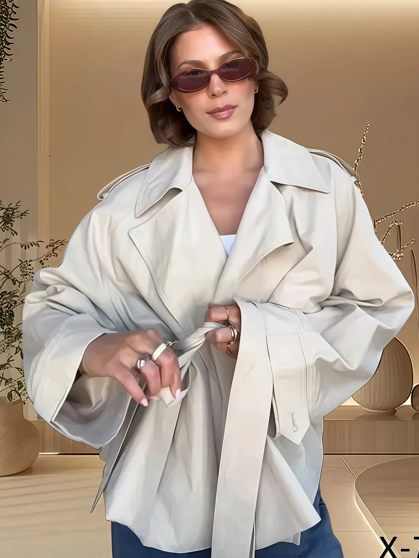 Autumn Lace Up Trench Coat Women Apricot Loose Large Lapel Long Sleeves Short Windbreaker Chic High Street Outerwears Lady 250819