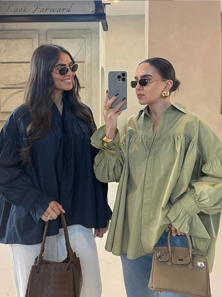 Casual Shirts Women Loose Lantern Sleeve Buttons TurnDown Collar Pleated Blouse Lady Spring Summer Green Woman Allmatch 250823