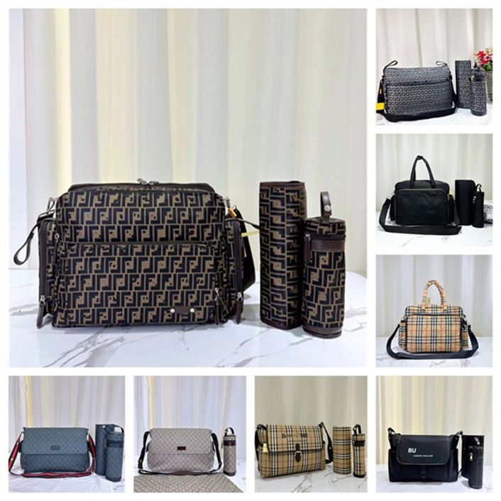 Designer New Fashion Mommy Bag Pu leather Diaper Backpack Bag with change pad Baby Organizer Baby Diaper Bag Mommy Daddy Backpack A8